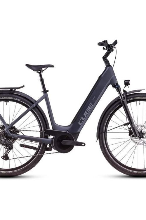VTC Électrique Cube Touring Hybrid Pro 625 2025